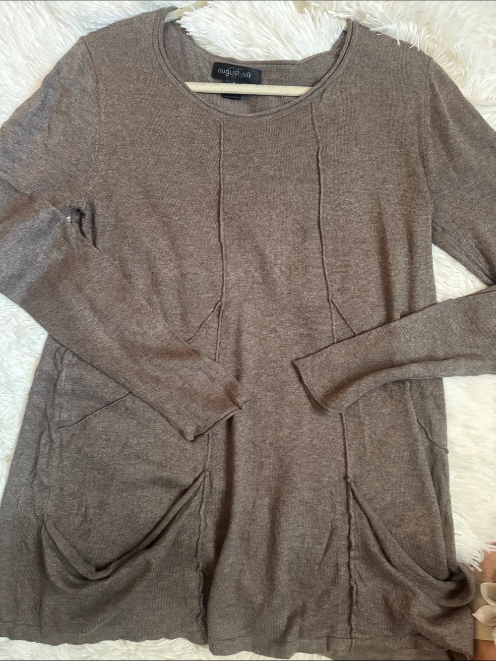 august silk Taupe-Brown Long Sleeve Knit Tunic with Pockets